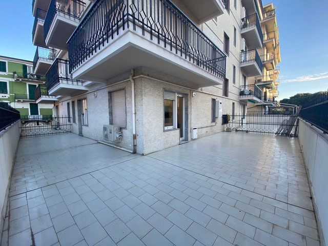 CHIAVARI - CORSO GARIBALDI