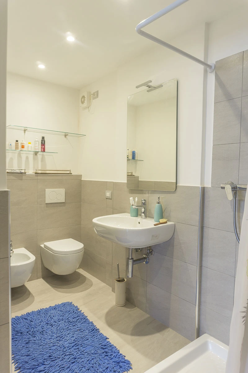 Appartamento e Monolocale - Chiavari - Viale Devoto