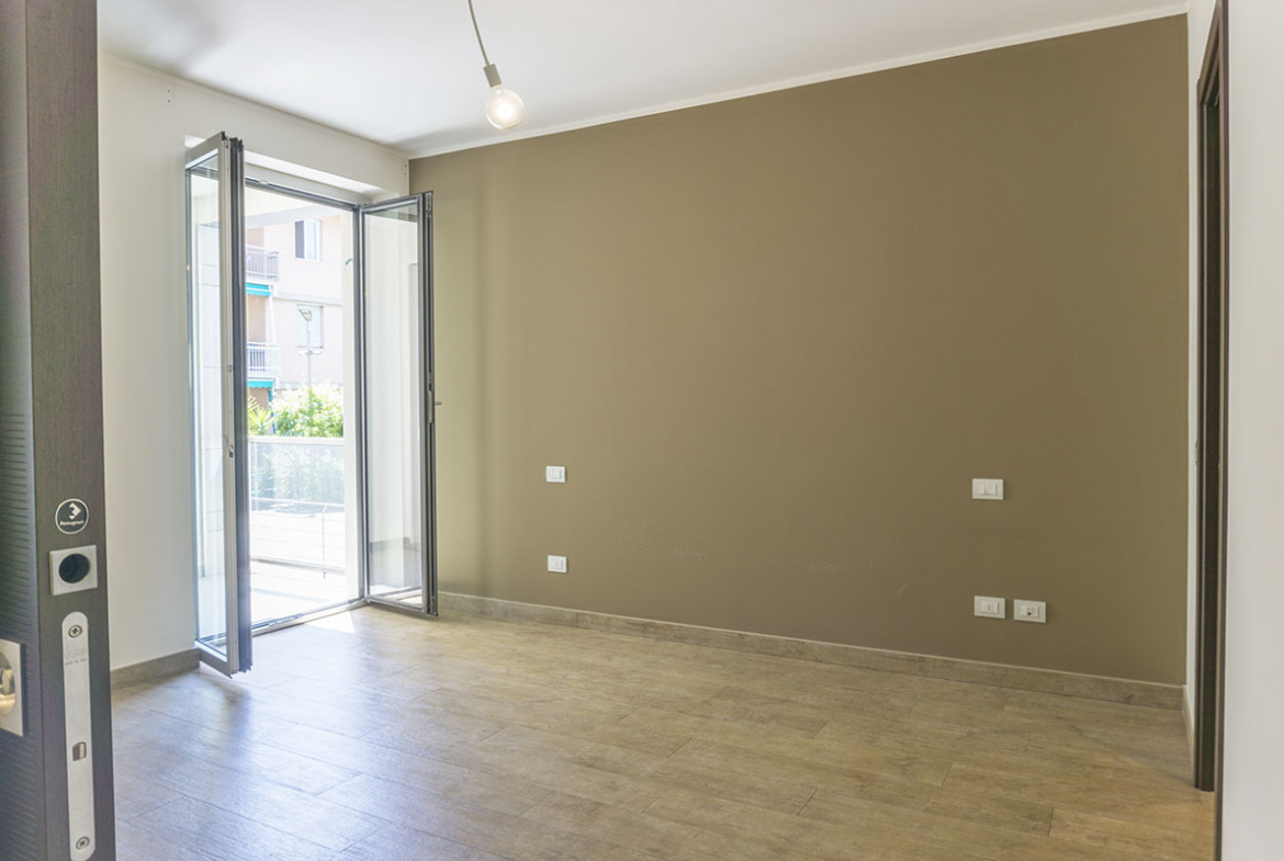 Appartamento e Monolocale - Chiavari - Viale Devoto