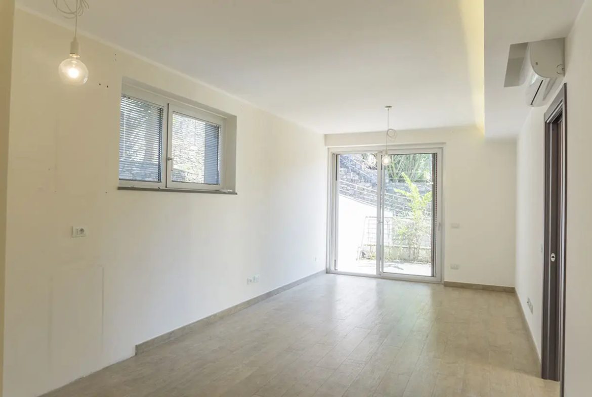 Appartamento e Monolocale - Chiavari - Viale Devoto